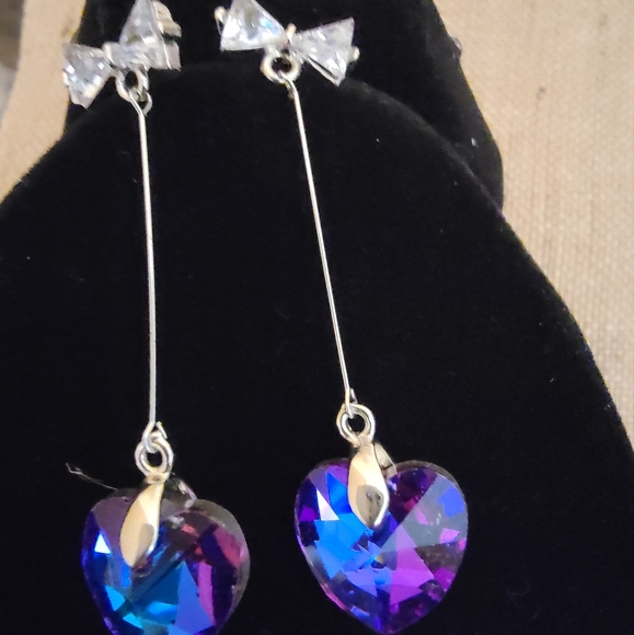 Blue 💙 Heat with Bows Dangling Earrings - Picture 1 of 2